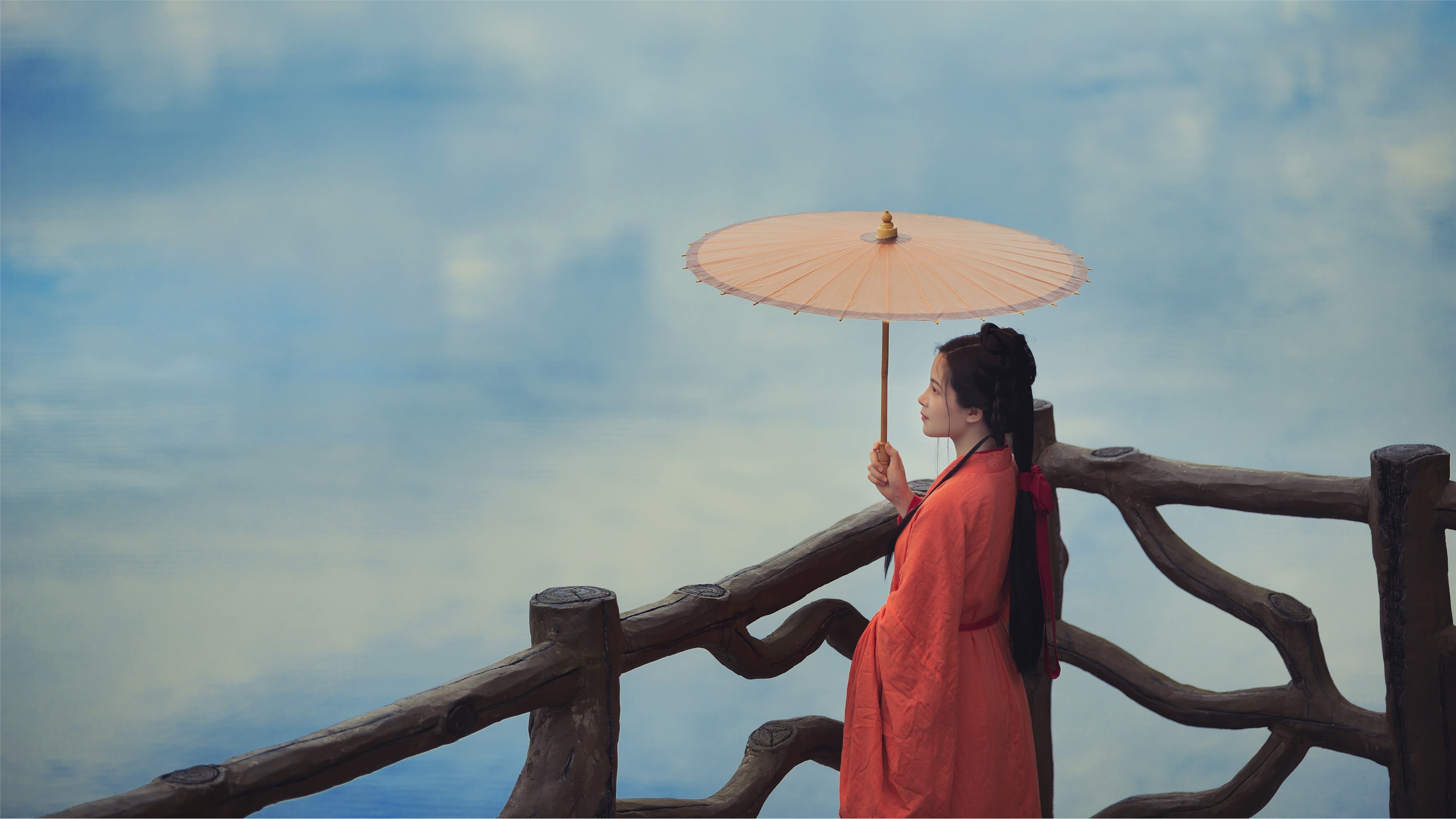 YITUYU艺图语 2021.09.08 人间忽晚 山河已秋 秦笙